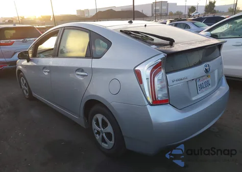 2015 Toyota Prius Two из США, поврежденный, VIN JTDKN3DU2F0456051